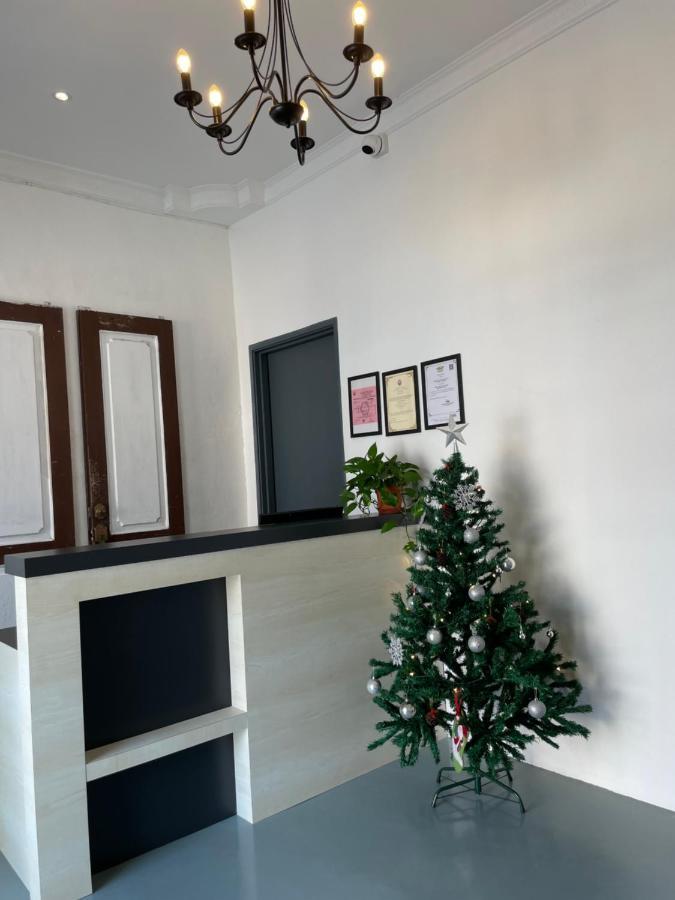 Guest House "Feel At Home" Near A Famosa Fortress & Stadhuys Malacca Exterior photo